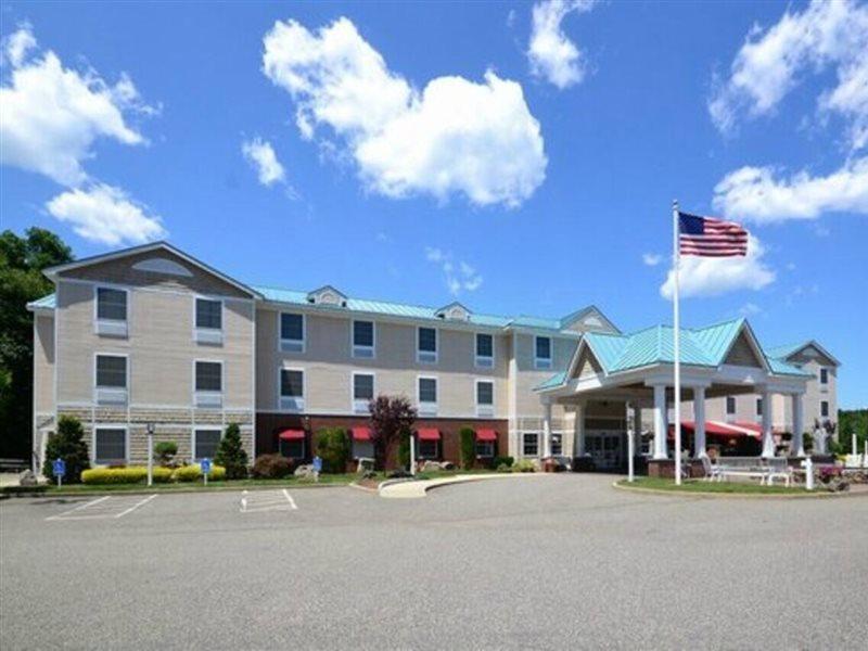 Comfort Inn & Suites Sturbridge-Brimfield Exterior foto